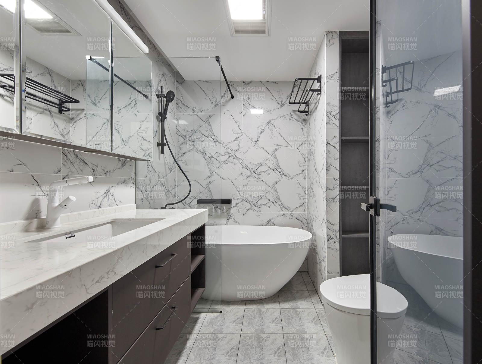 现代简约大理石浴室设计图片