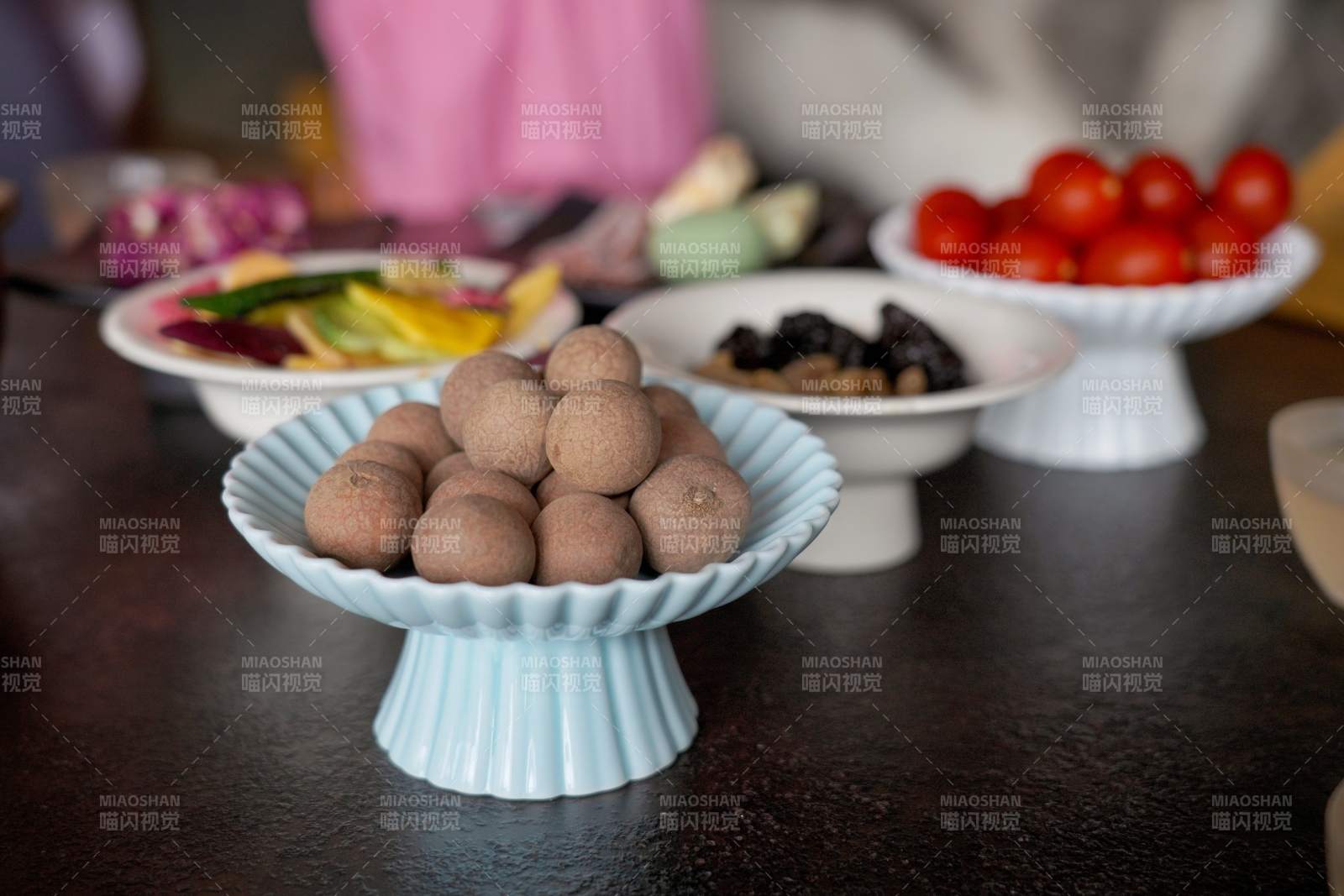 果盘里的美味水果图片