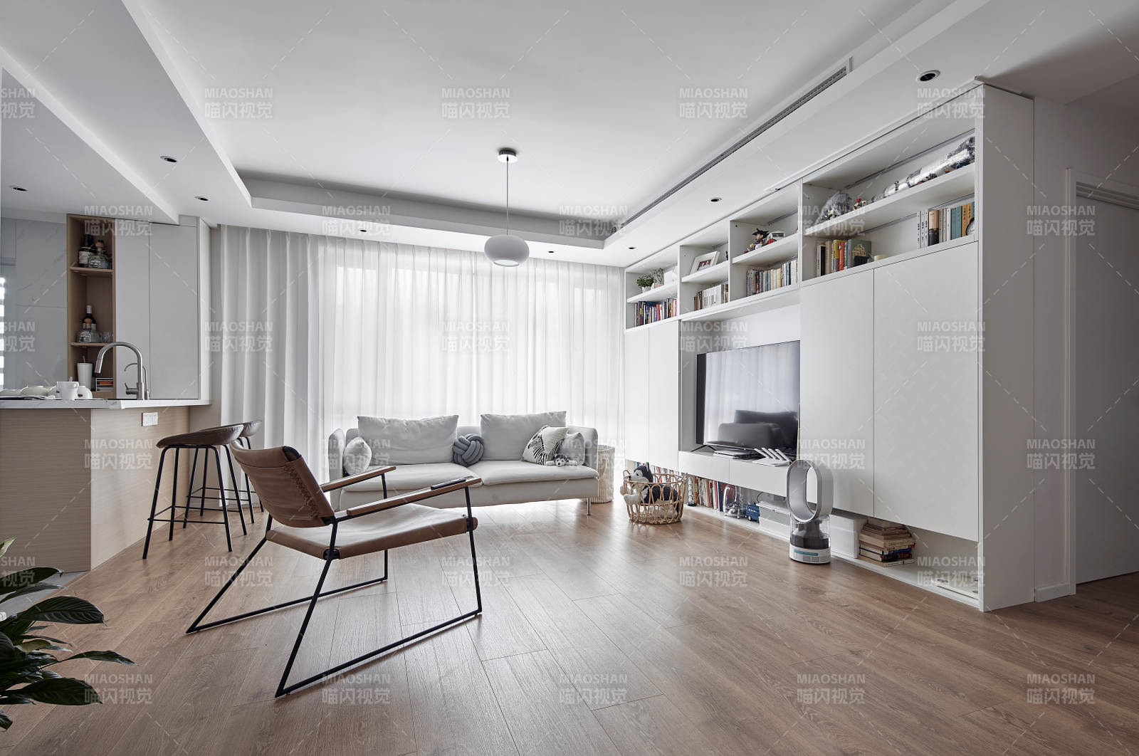 现代简约客厅设计图片