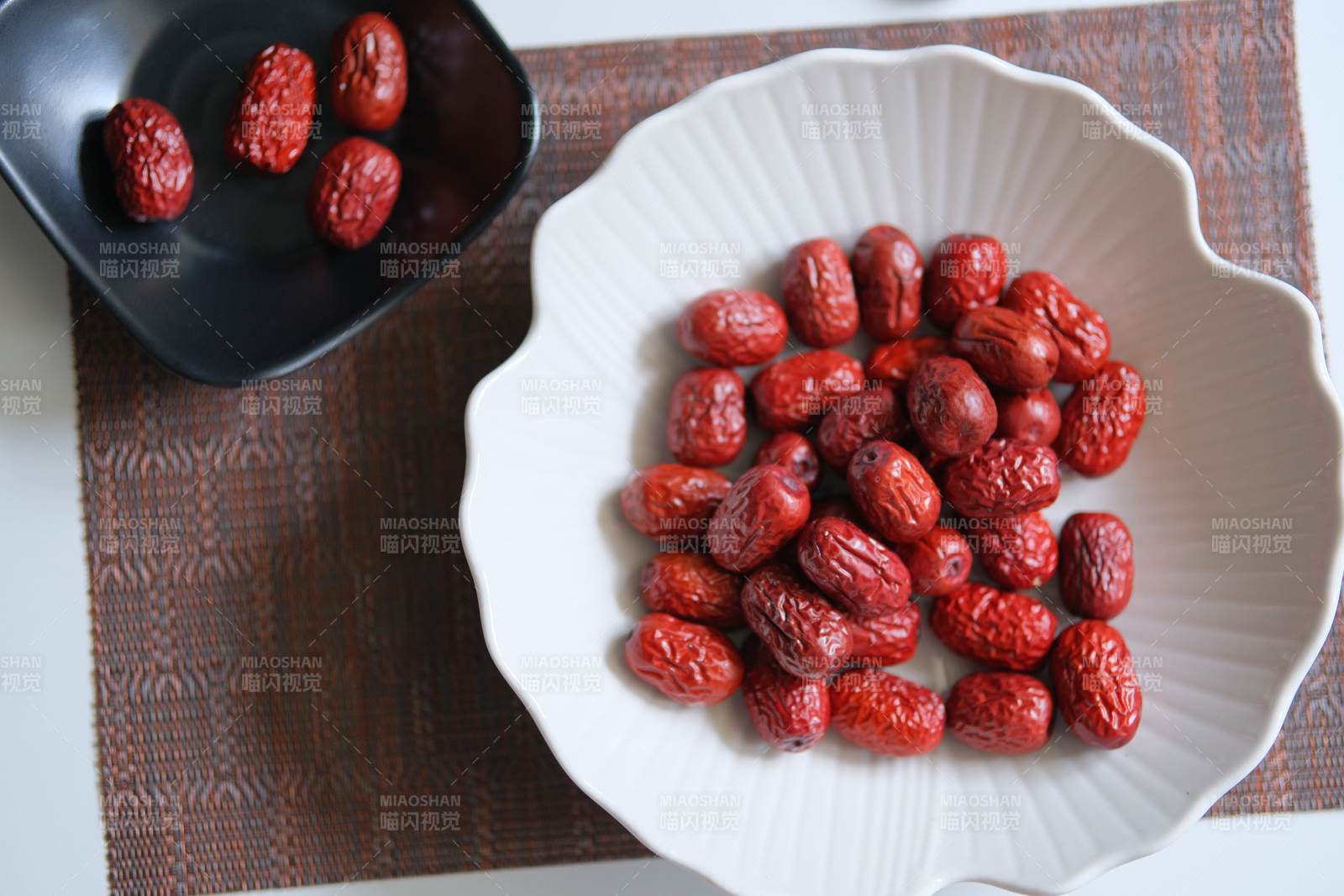 红枣 营养丰富 美味健康图片