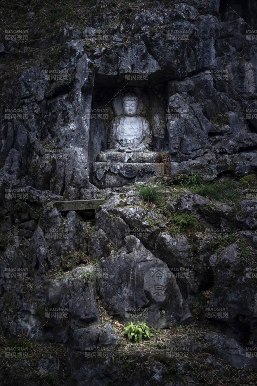 杭州飞来峰石窟～渡图片