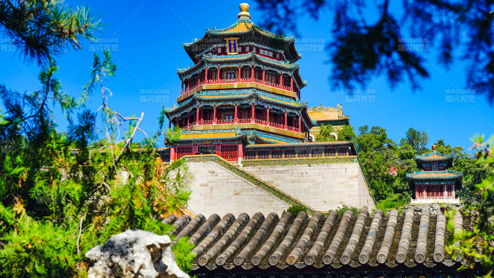 颐和园佛香阁风光图片