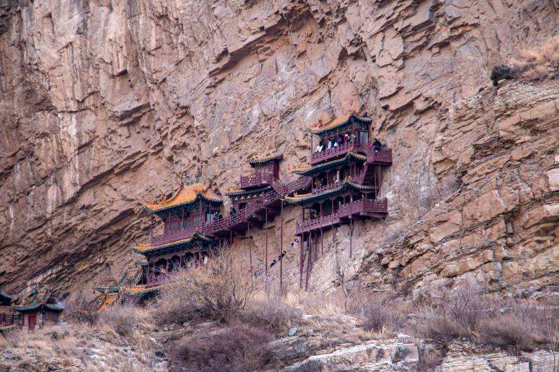 山西悬空寺 悬崖上的古建筑群图片