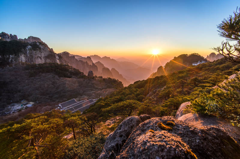 黄山丹霞峰日落图片