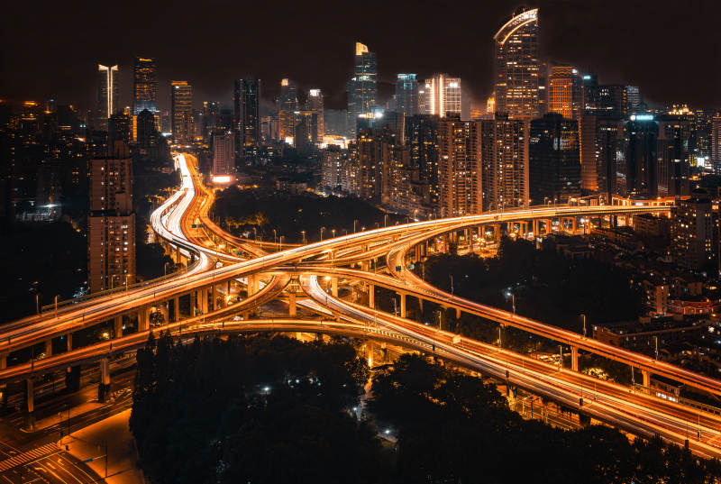 夜幕下的城市立交桥  南北高架延安高架图片