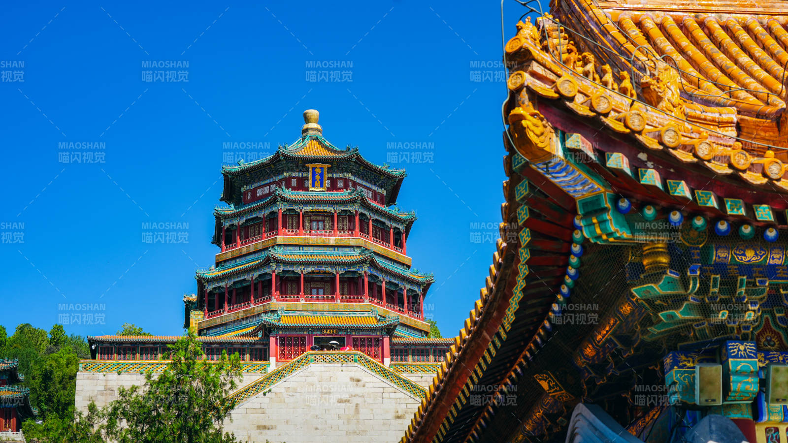 颐和园佛香阁与建筑细节图片