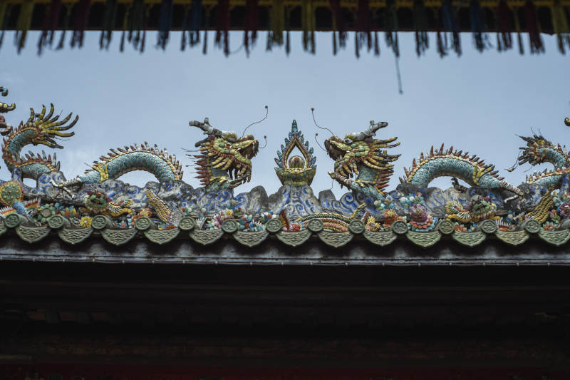 诏安古建筑屋脊装饰剪瓷雕图片