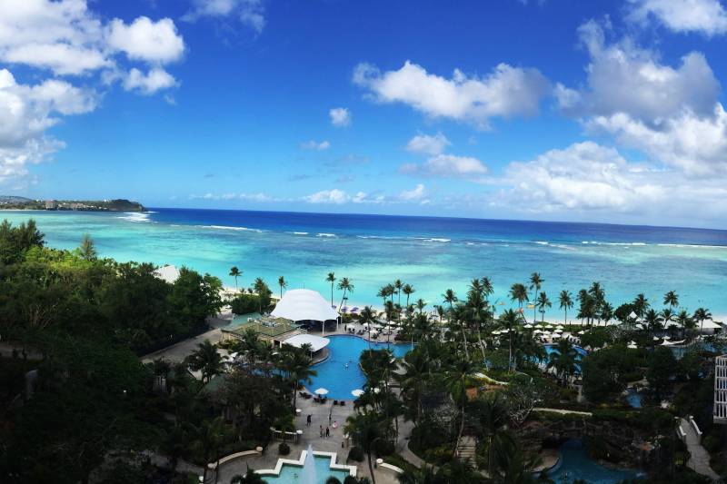 关岛热带海滨度假村风光图片