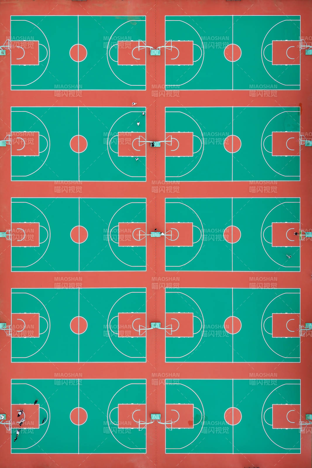 篮球场俯视图图片