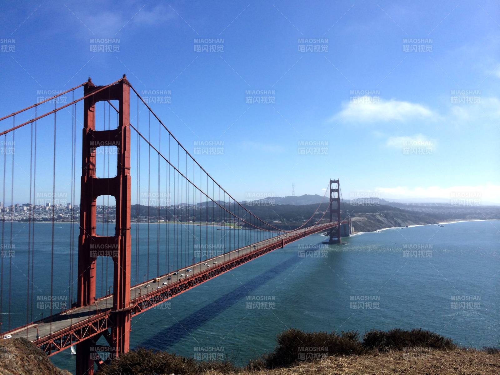 旧金山金门大桥晴空万里图片
