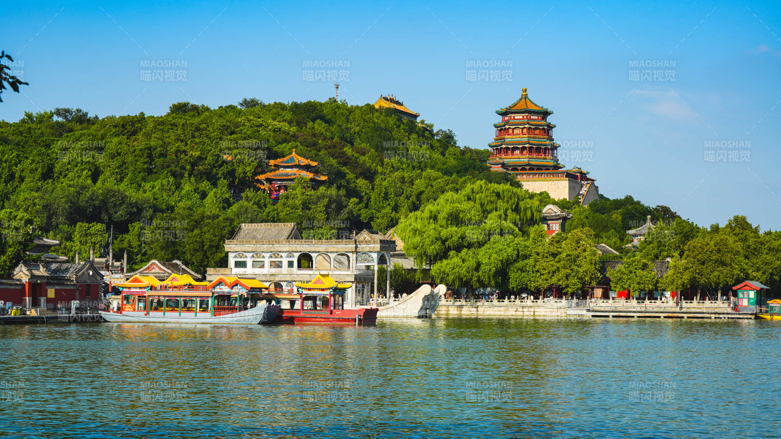 颐和园湖畔风光图片