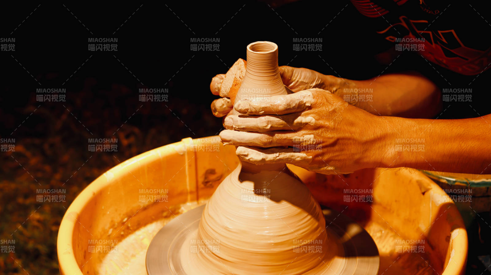 陶艺制作 手塑泥土之美图片