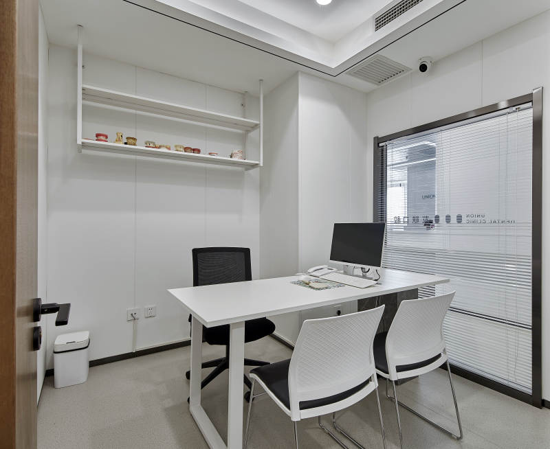 简约现代办公室设计图片