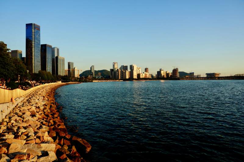 海滨城市夕阳美景前海石公园图片