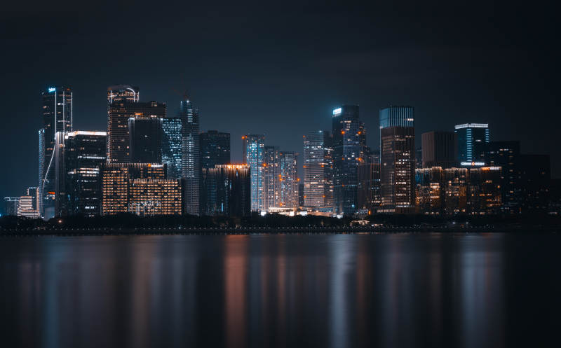 夜幕下的钱江新城夜景图片