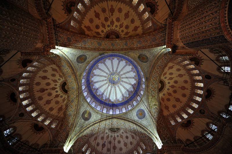 土耳其伊斯坦布尔蓝色清真寺苏丹艾哈迈德清真寺内景图片