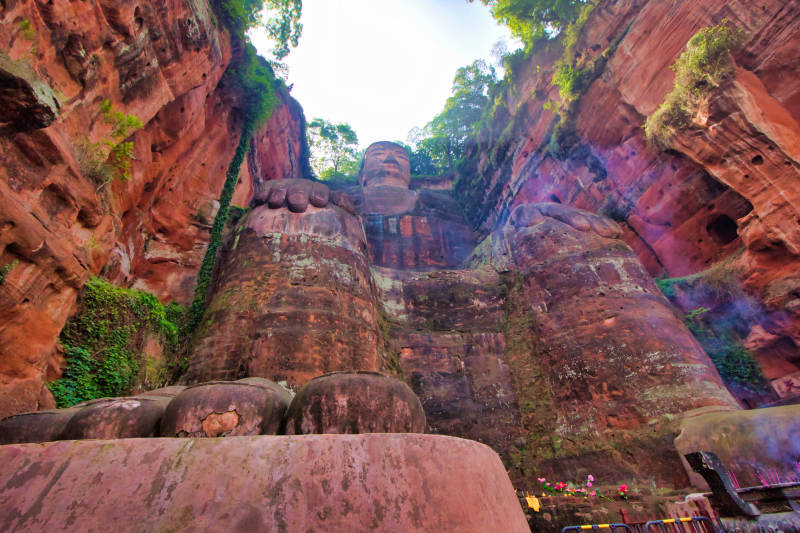 四川乐山大佛图片