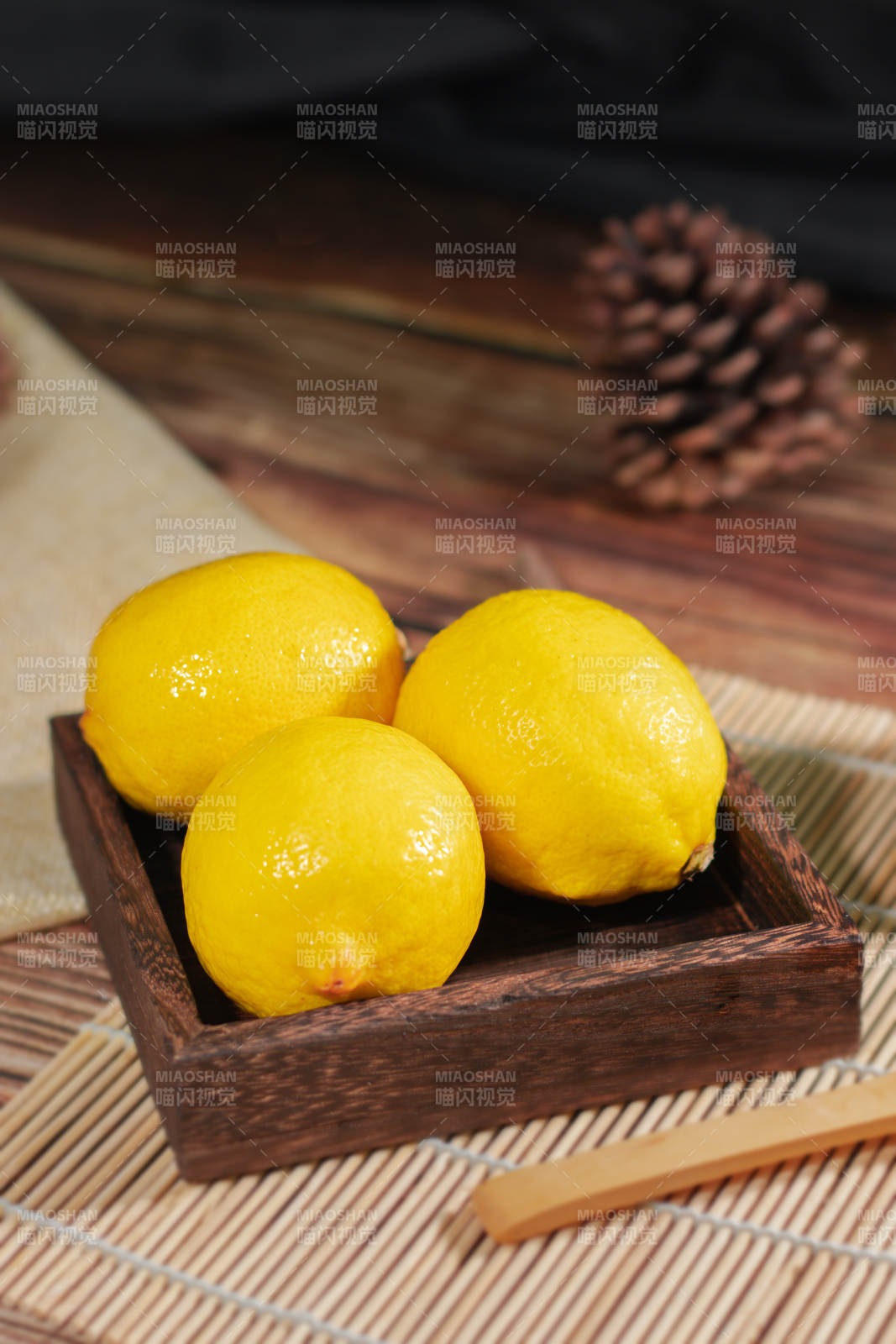 柠檬三颗 静享清新时光图片