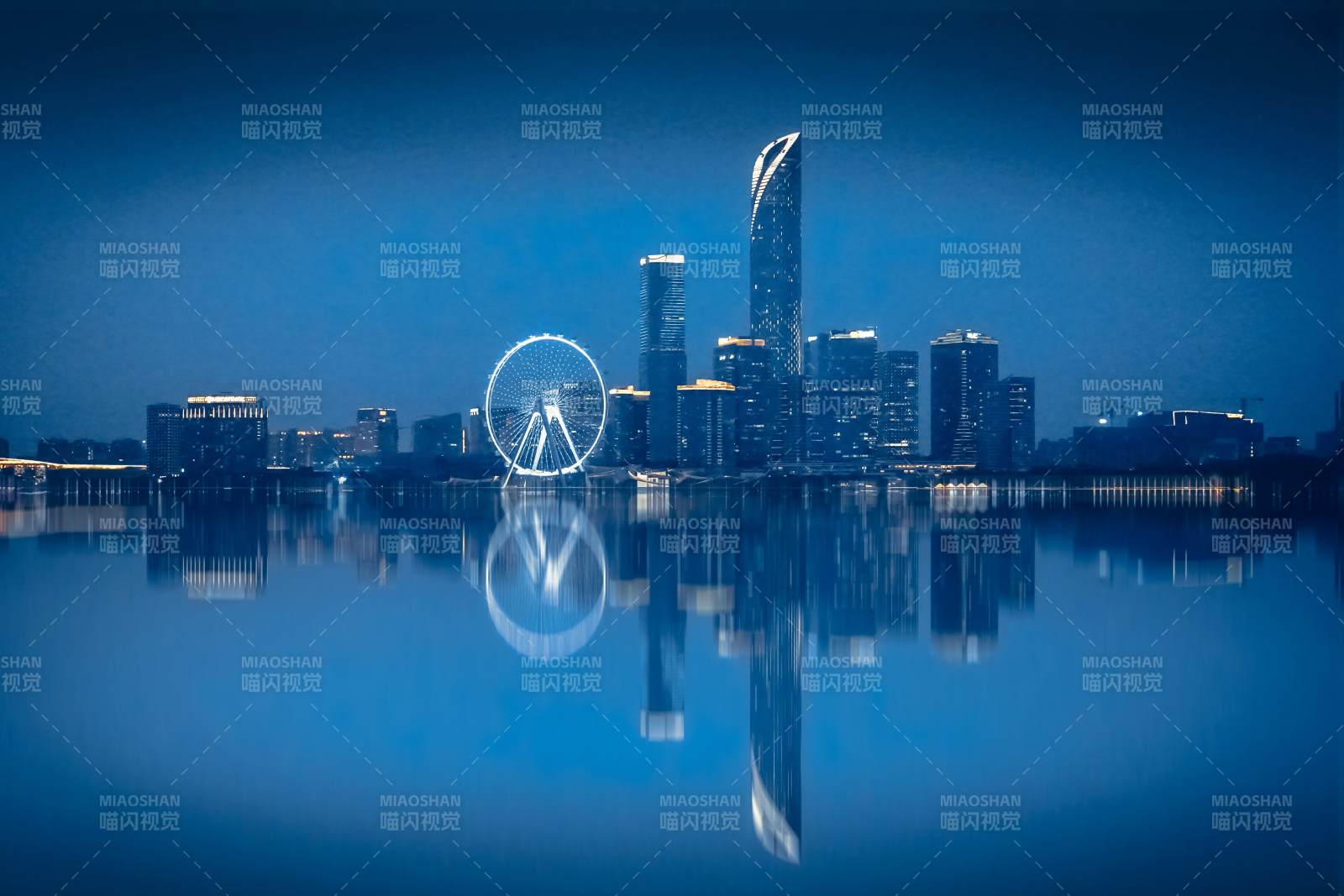 江苏省苏州市金水湾栈桥图片