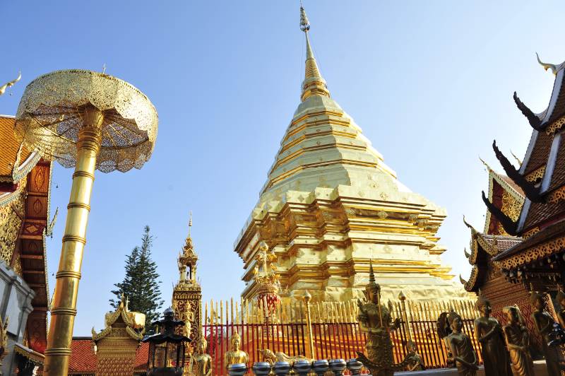 泰国清迈金塔佛寺风光图片