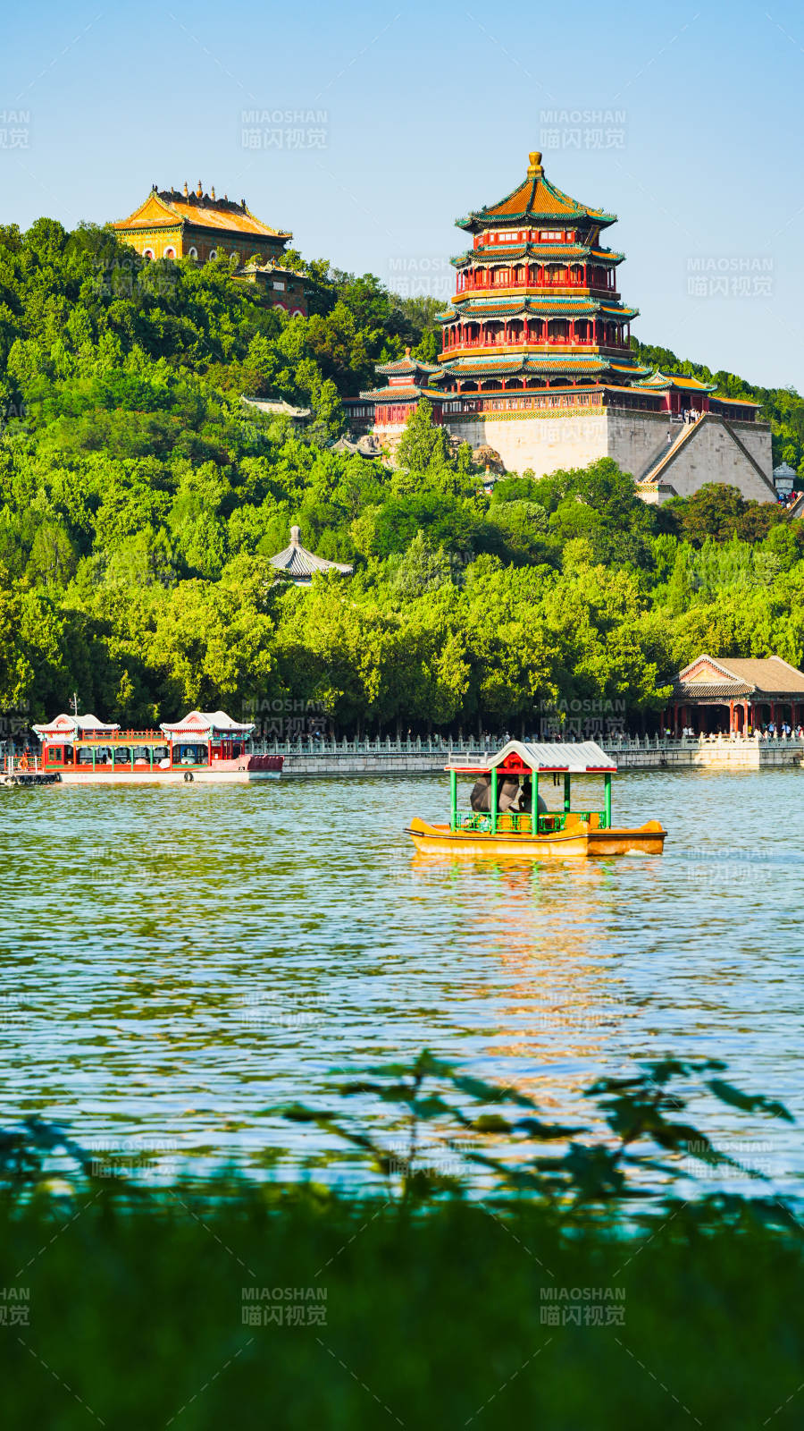 颐和园湖景图片