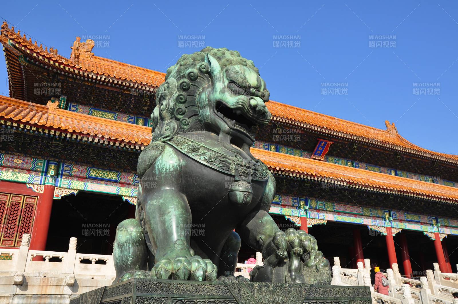 故宫太和门铜狮守门图片