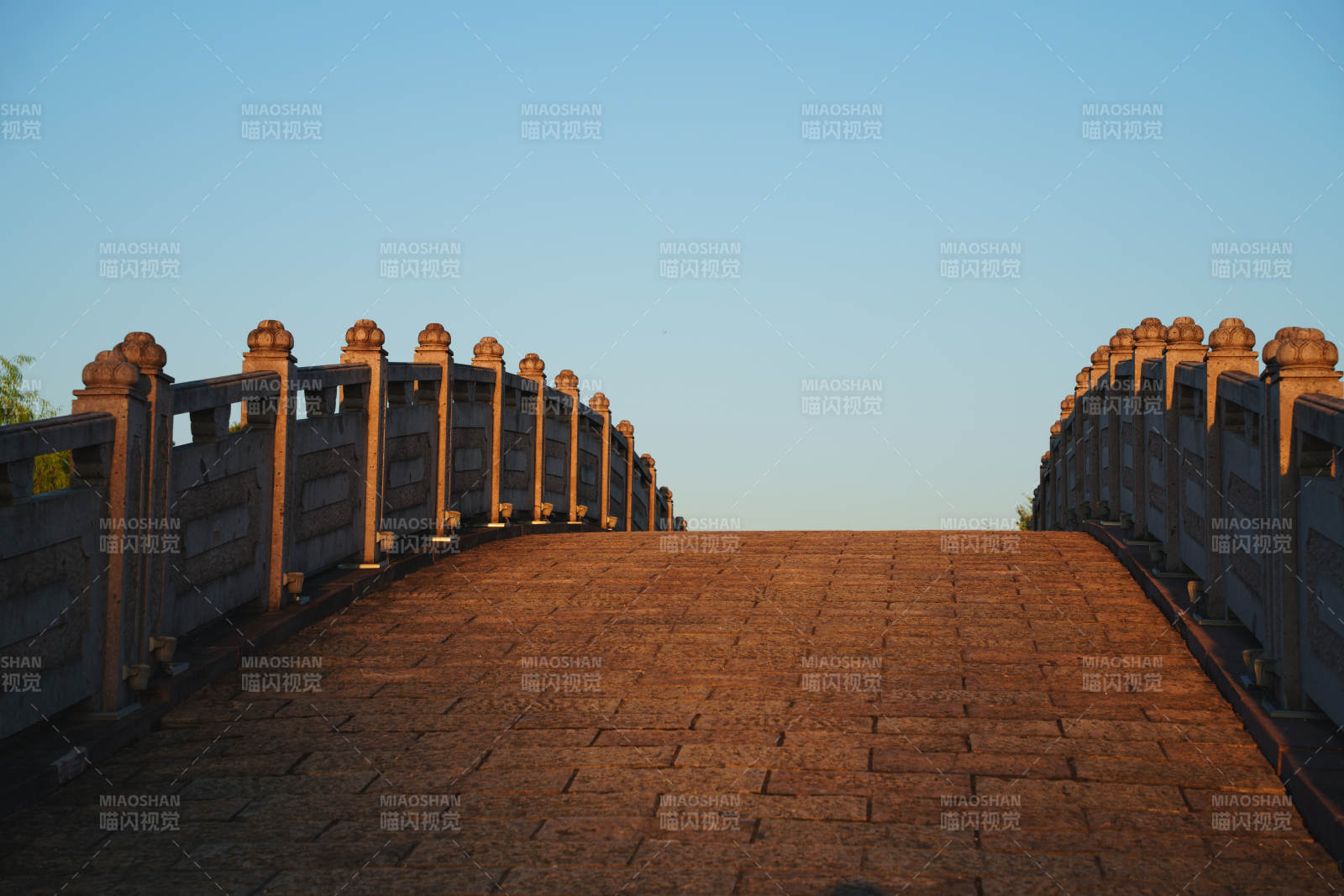 绍兴迪荡湖景区落雁桥图片