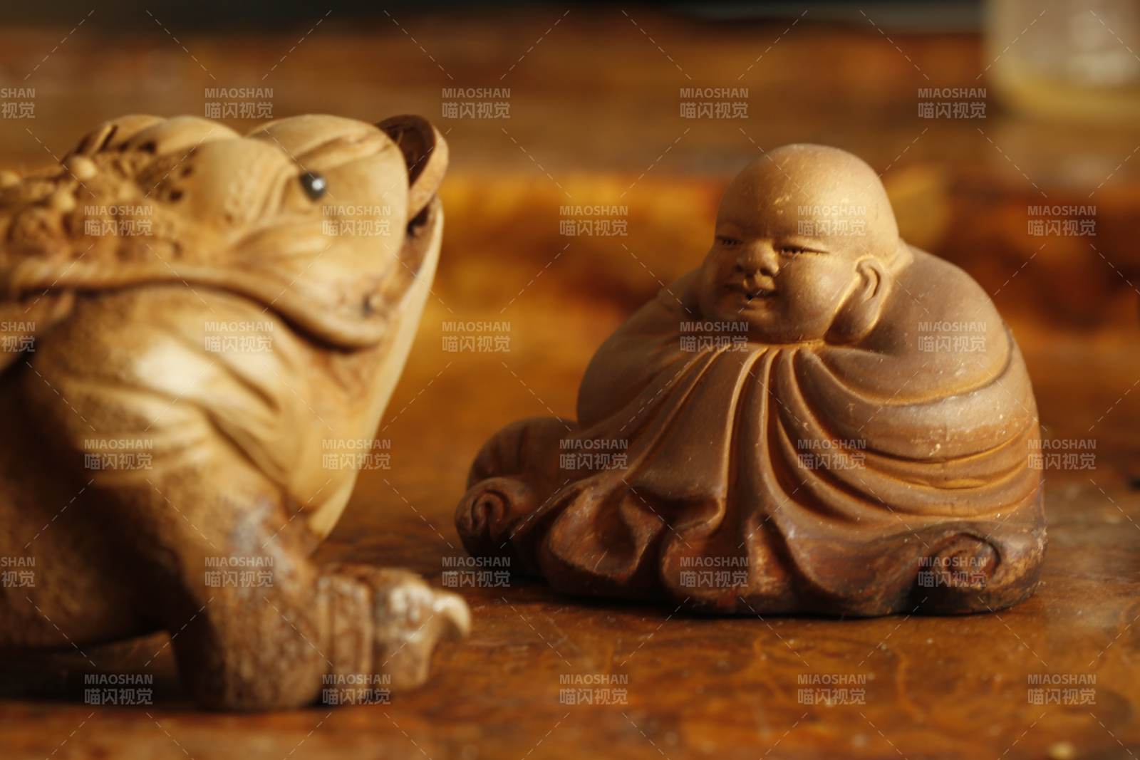 佛与蟾蜍茶宠图片