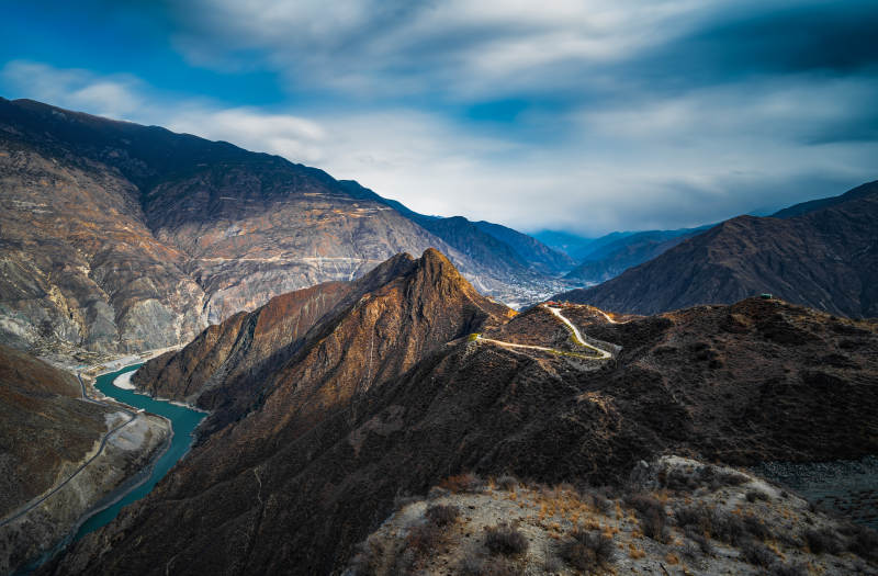 峡谷风光壮丽图片