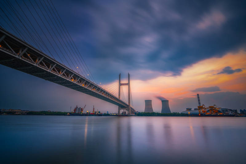 上海闵浦大桥夕阳图片