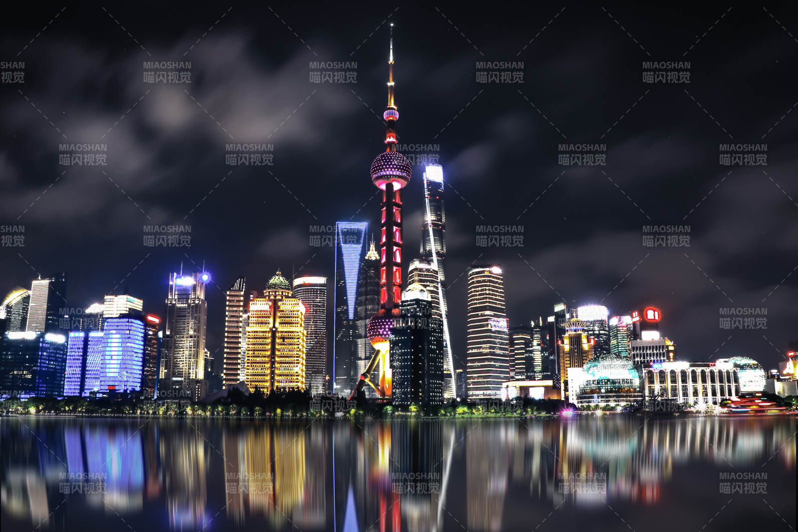 上海外滩夜景图片