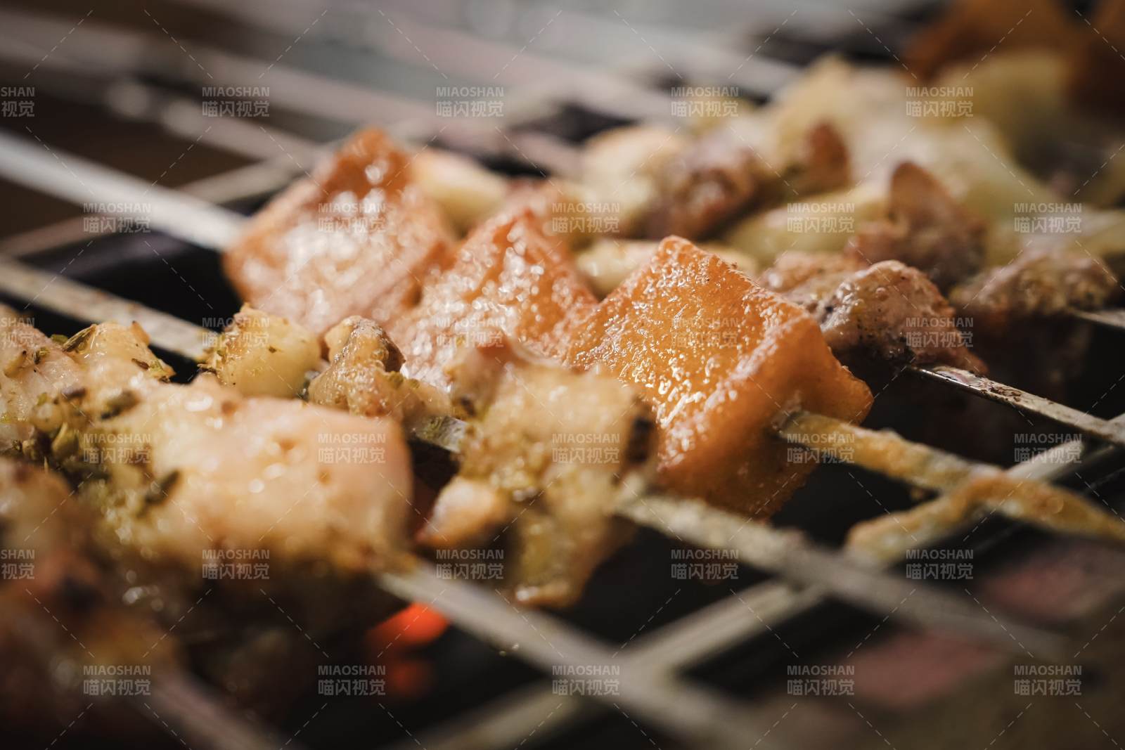 烤串美味诱人图片