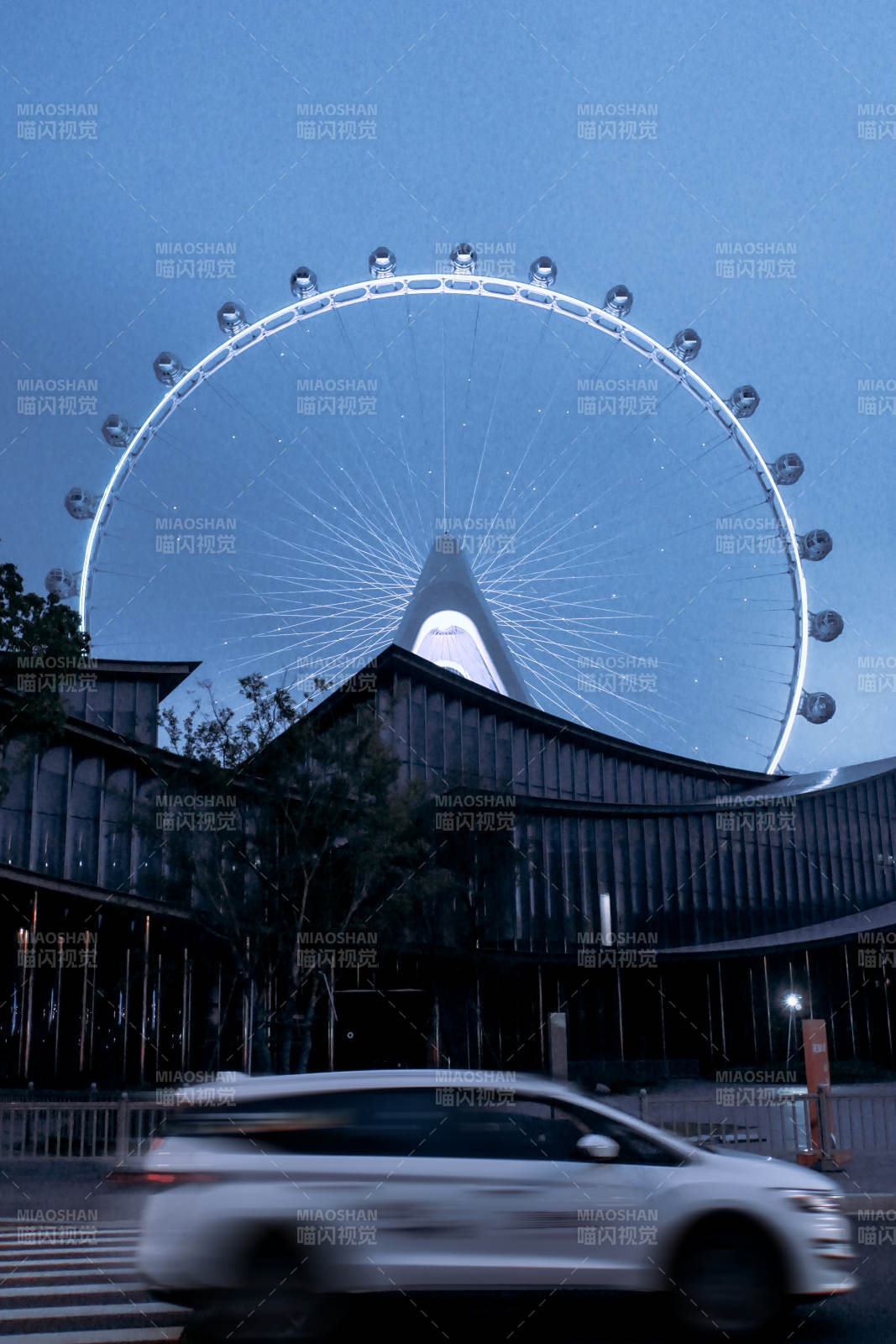 苏州之眼摩天轮夜景图片