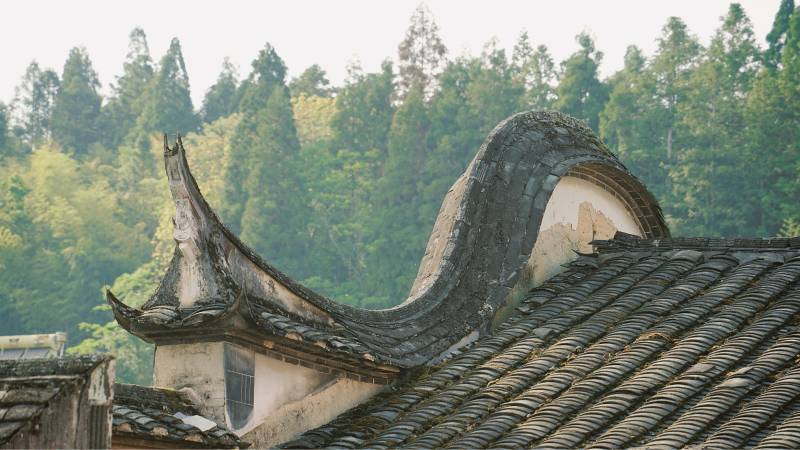 飞檐翘角古建筑（福建宁德古村）图片