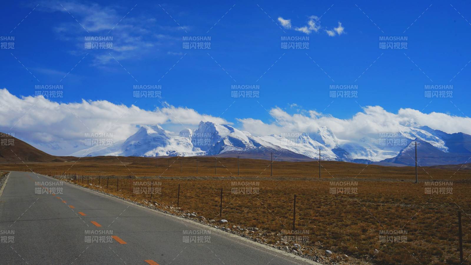 喜马拉雅边境线雪山公路风光图片