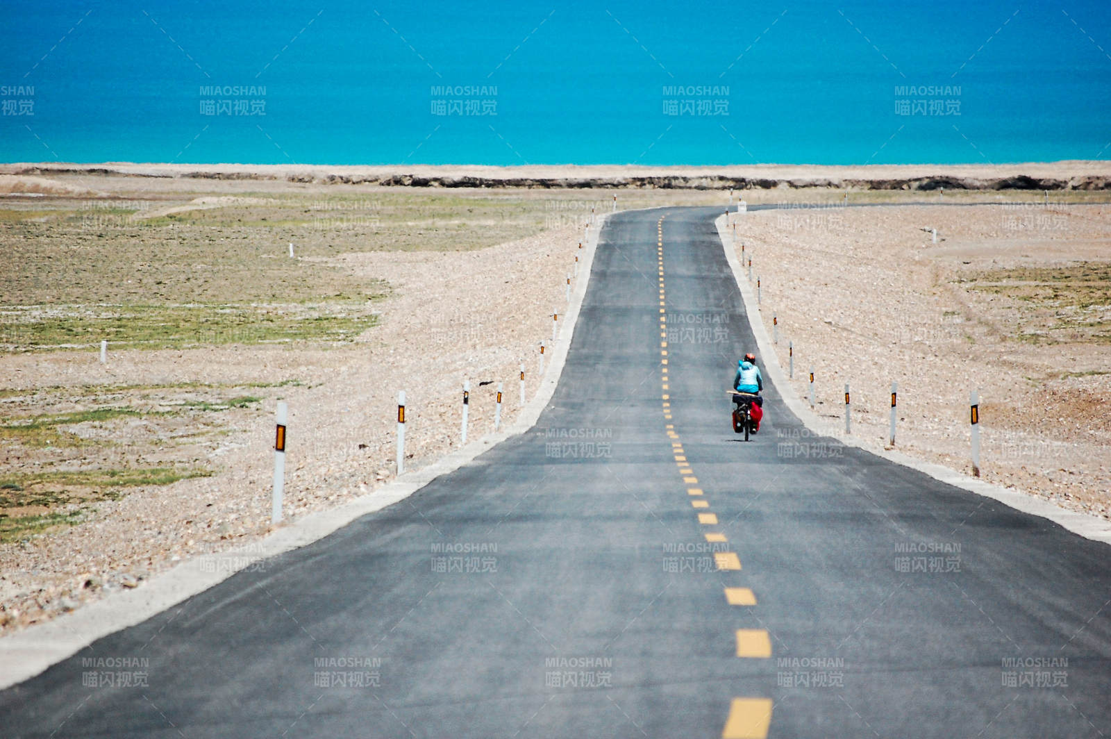 219新藏线荒漠公路骑行图片
