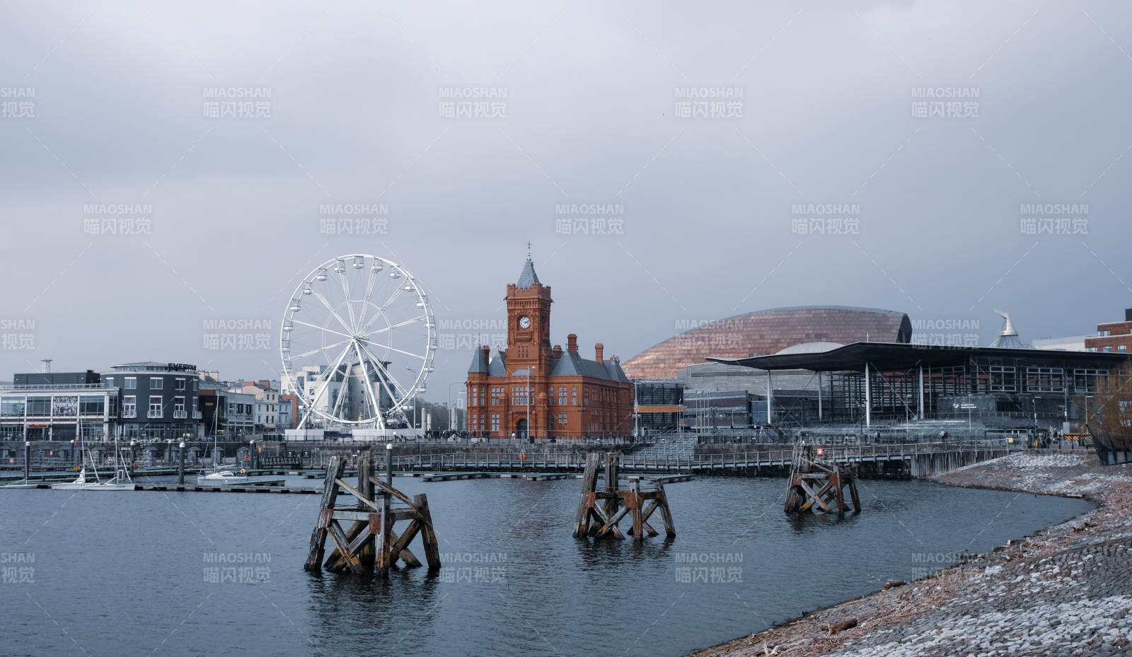 英国卡迪夫港口风光图片