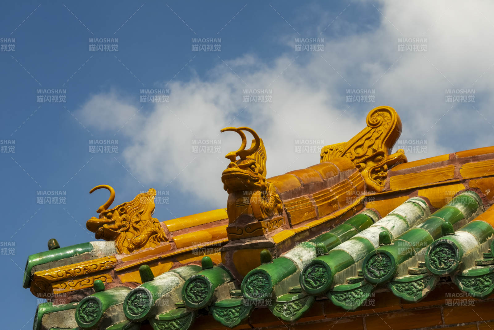 故宫琉璃瓦檐脊兽图片