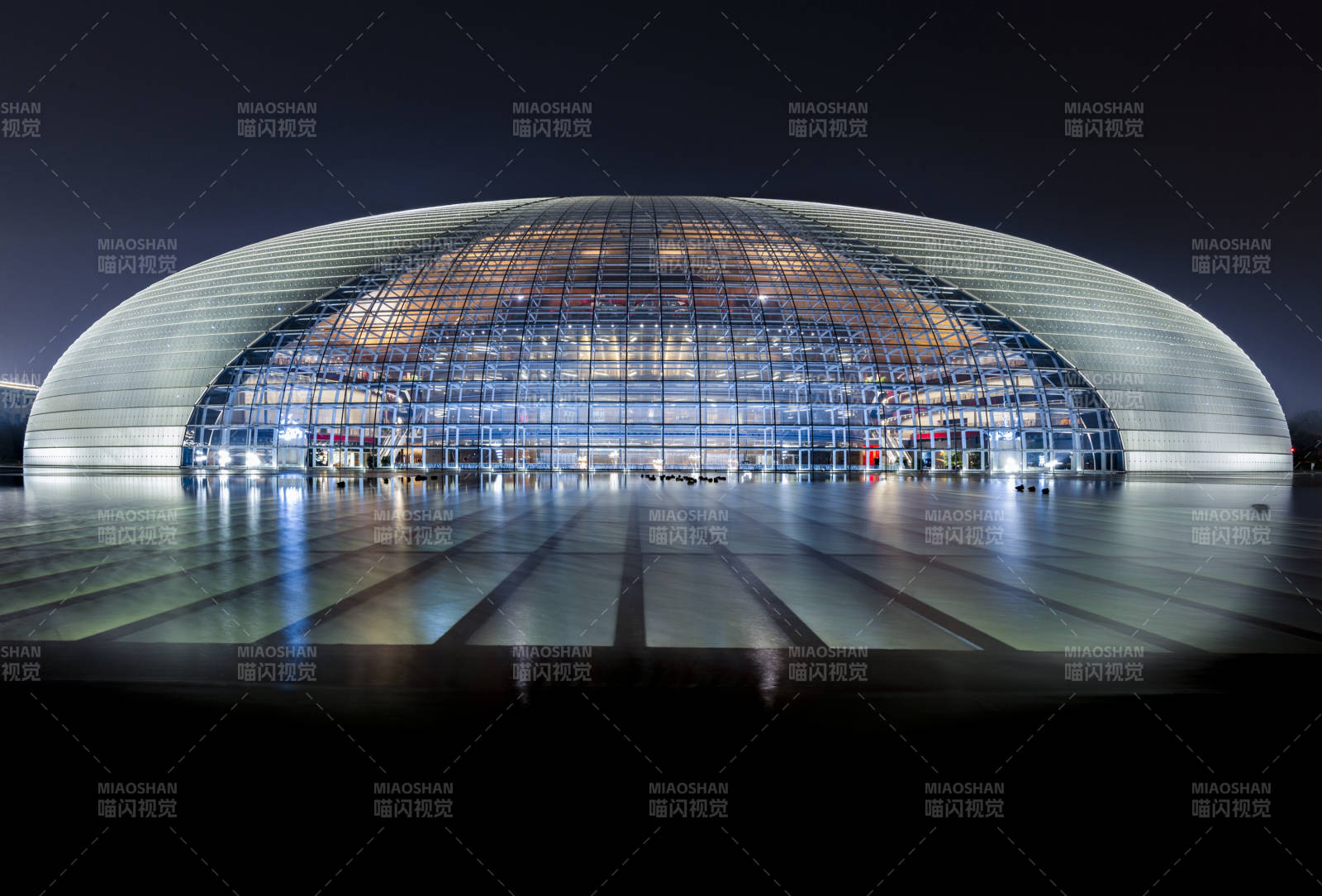 国家大剧院夜景图片