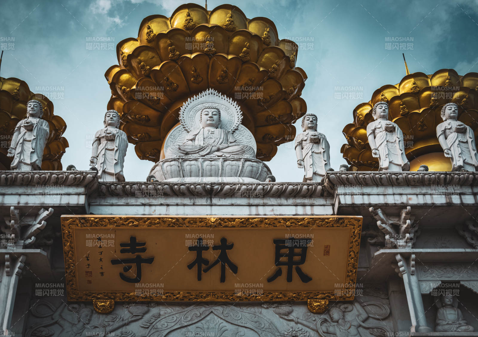 东林寺佛像庄严图片