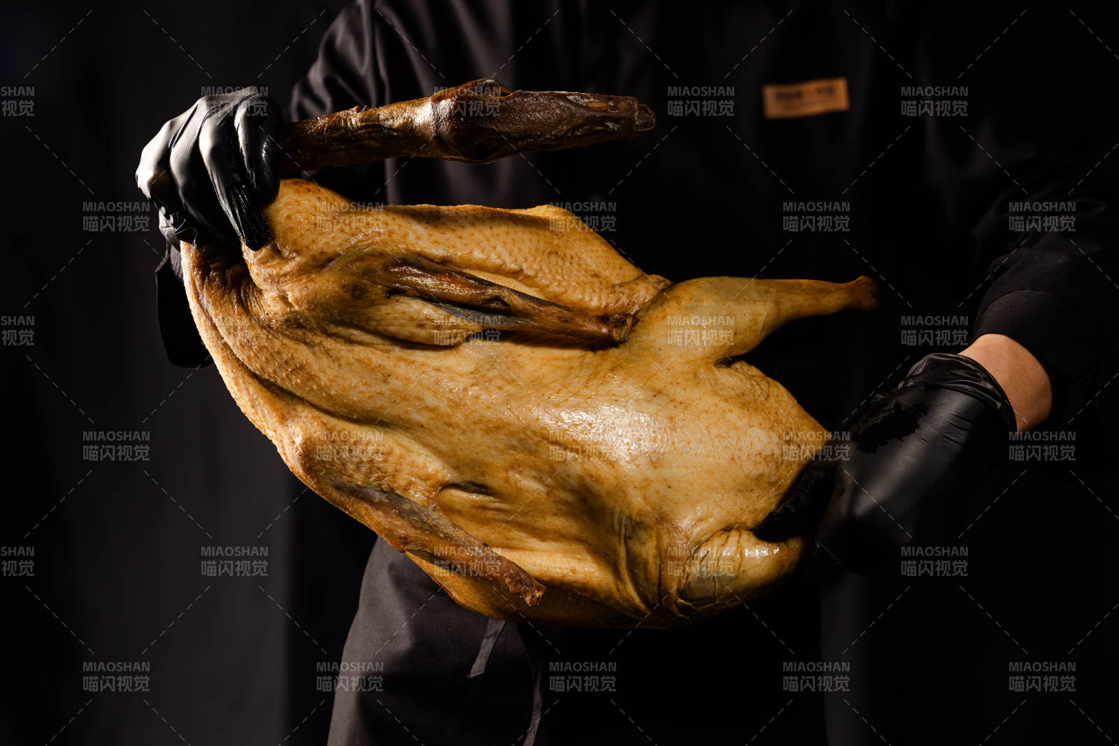 飘香风吹鹅图片