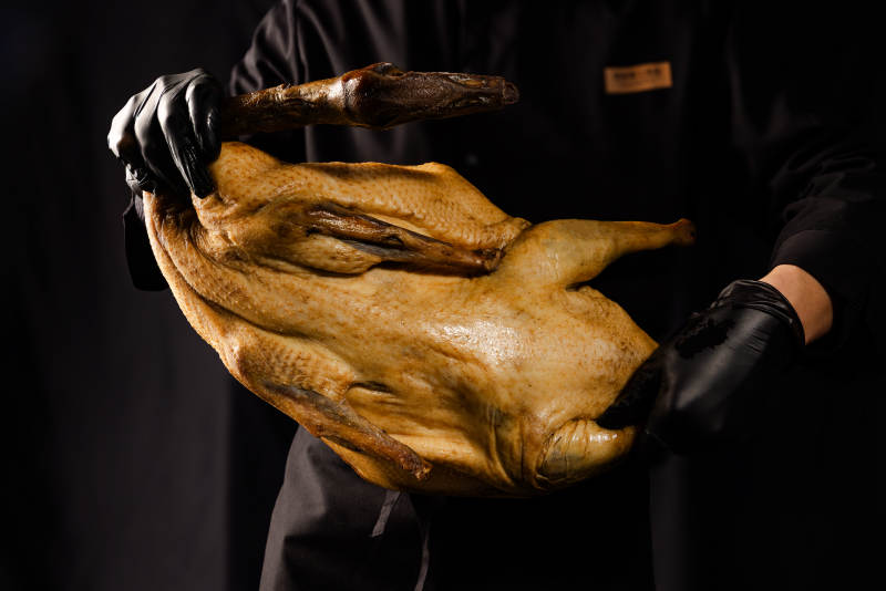 飘香风吹鹅图片