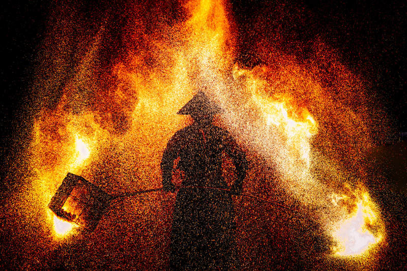 非遗火壶表演图片