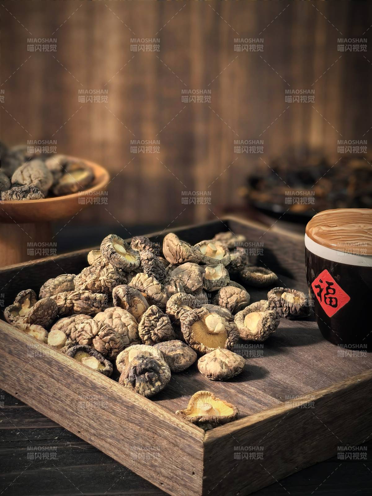 干香菇摆盘图图片