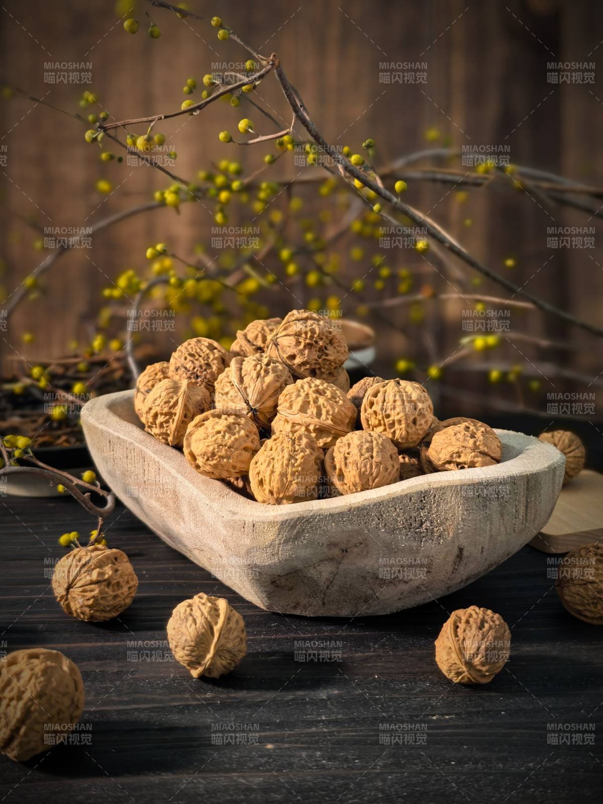核桃静物图图片