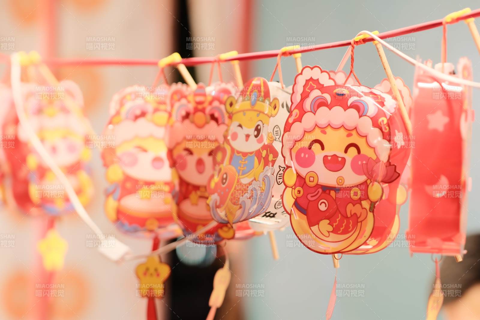 春节萌娃挂饰图片