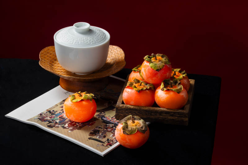 柿子与茶具静物图片