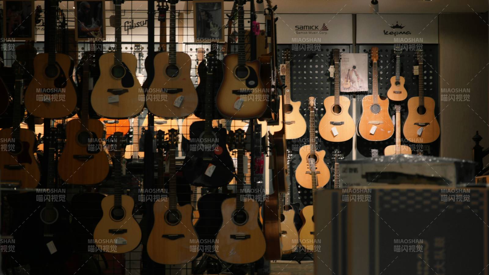 吉他店陈列展示图片