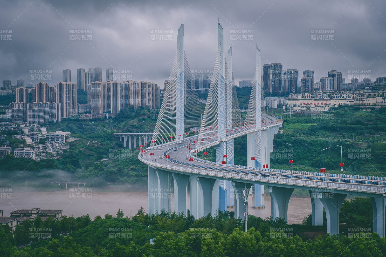 重庆蔡家嘉陵江大桥图片