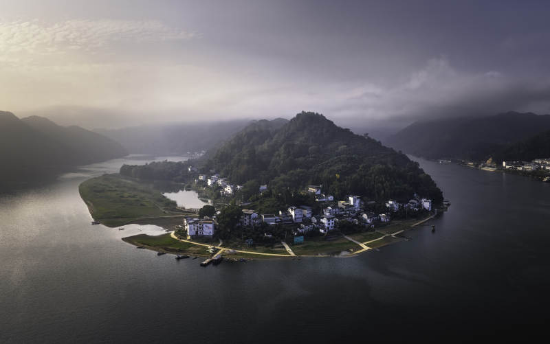 新安江山水画廊图片